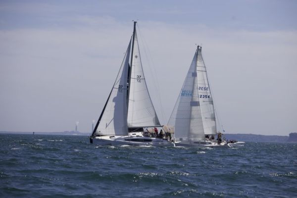 queens cup 22 phrf 7 blue start 0412